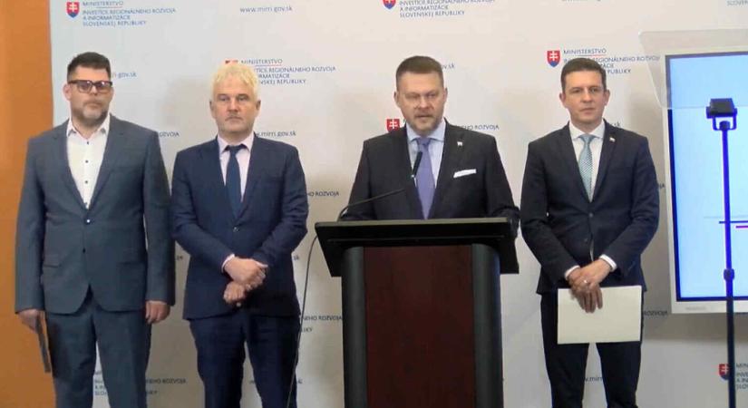 A beruházási minisztérium 16 éves kor alatt betiltaná a közösségi média használatát