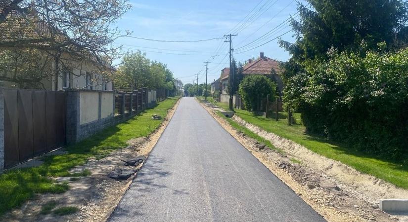 Útfejlesztések Bezenyén: 50 millió forintot nyert a település