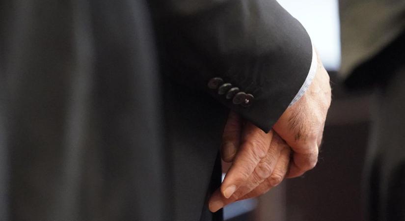 Ingatlanra és online szerencsejátékra mentek a százmilliók, amiket egy szakszervezet számlájáról emeltek le a tisztségviselők