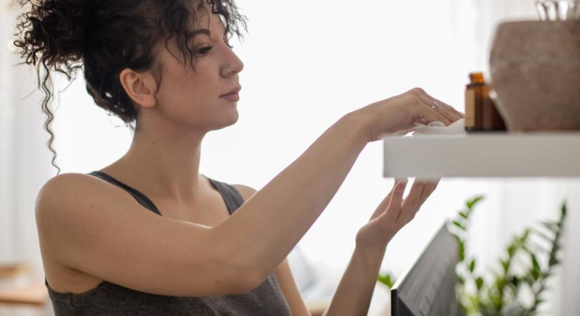 Ezek a tárgyak csak a port fogják – selejtezz az önfeledt ünnepekért!