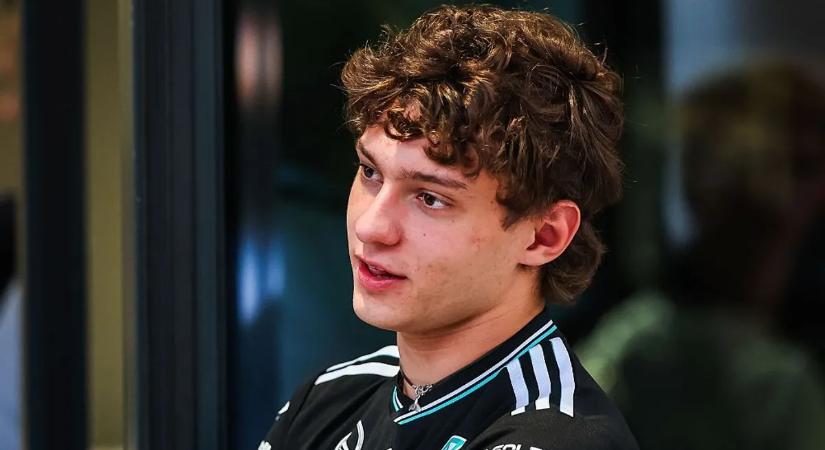 A Red Bull elnézést kért, amiért megvádolta Antonellit