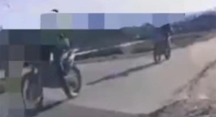 Ritka idióta motorosokat fogtak a zirci rendőrök