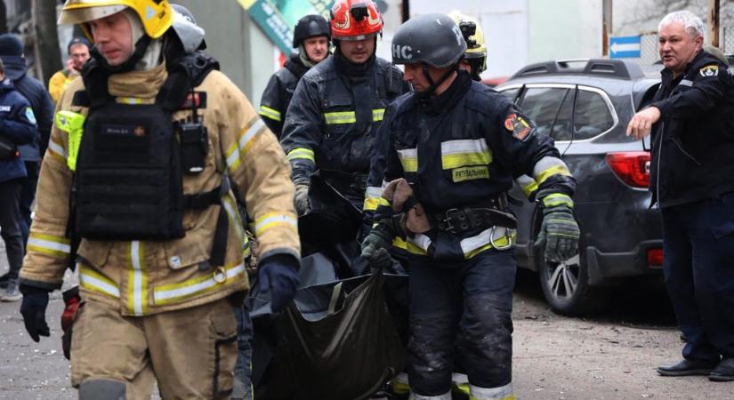 Orosz rakétatámadás: Négy ember meghalt Kelet-Ukrajnában