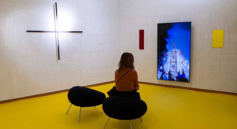 Ábel Tamás: Nem leszek, aki voltam – időszaki kiállítás