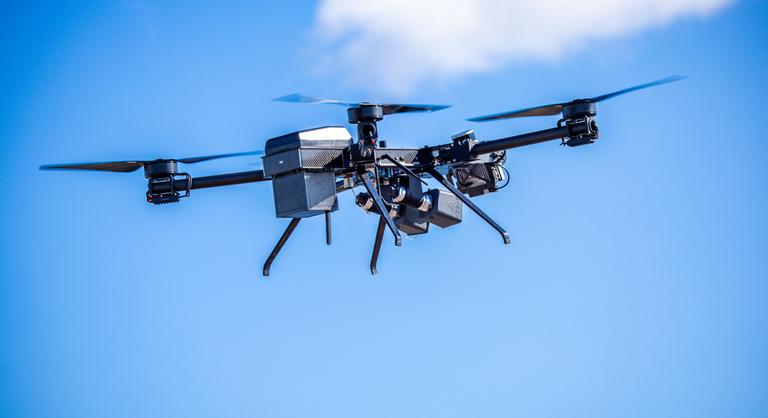 Katonai célból tanulják a drónozást a litván gyerekek