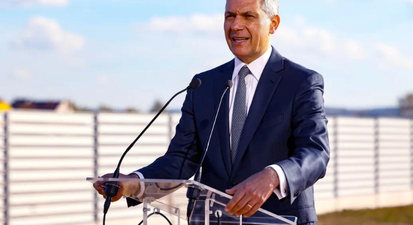 Lázár átvizsgáltatja az állami beruházásokat