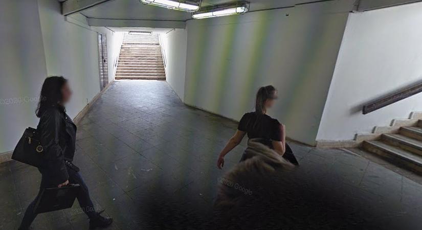 Elkezdődött a debreceni Petőfi téri aluljáró lépcsősorainak megújítása