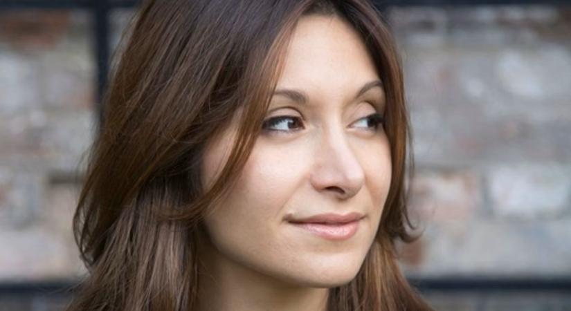 15 ezer font értékű irodalmi díj menekült és bevándorló íróknak