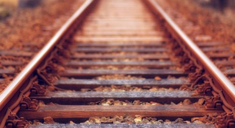 Elsodort egy embert a vonat Bocskaikert közelében