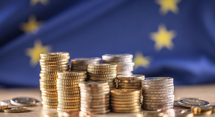 Történelmi fordulat: Magyarország többet fizet be az EU-nak, mint amennyi támogatást kap