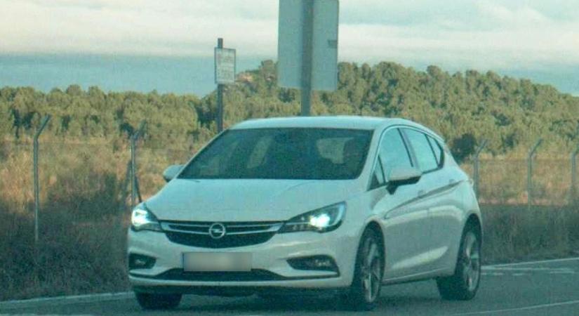 Ritkaság a négyszeres gyorshajtás, most két autós is összehozta