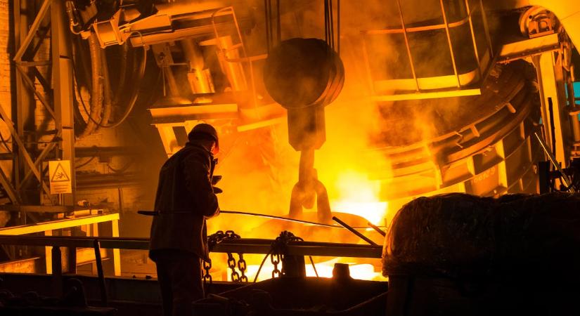 A leggazdagabb ukrán vásárol fel egy romániai nehézipari vállalatot