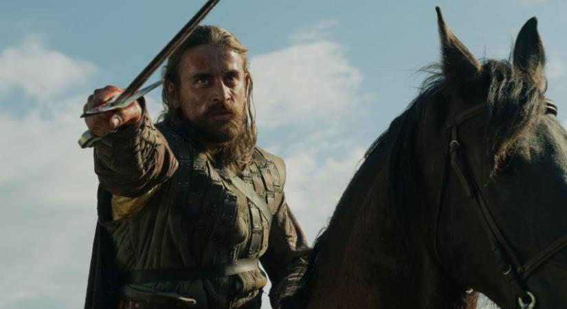 Hírmozaik – december 1.