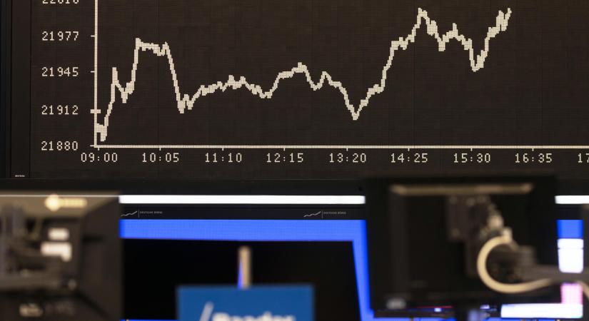 Rég nem látott csúcson a német Bundok, gyűlnek a fellegek a horizonton