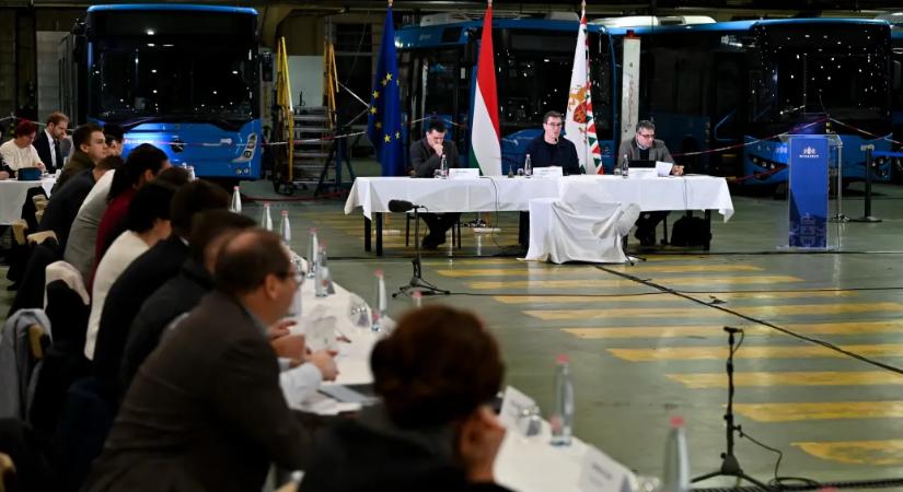 „Nem vagyunk hajlandók a közszolgáltatásokat rombolni” – rendkívüli közgyűlést tartanak a kelenföldi buszgarázsban