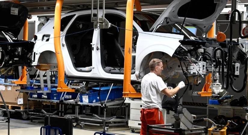 Mutatjuk, mennyi lesz 2026-ban a minimálbér