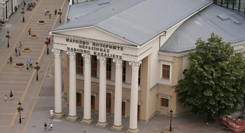 Humor, zene, bemutató és egy kis ünnepi varázslat a Szabadkai Népszínházban