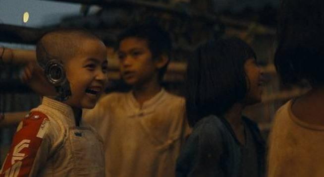 Az Alkotó: A robotokkal teli jövő lehet az emberiség következő korszaka? (kritika)