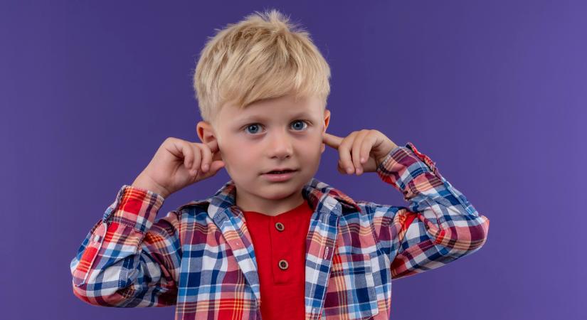 Az auditív feldolgozási zavar folyamata és tünetei