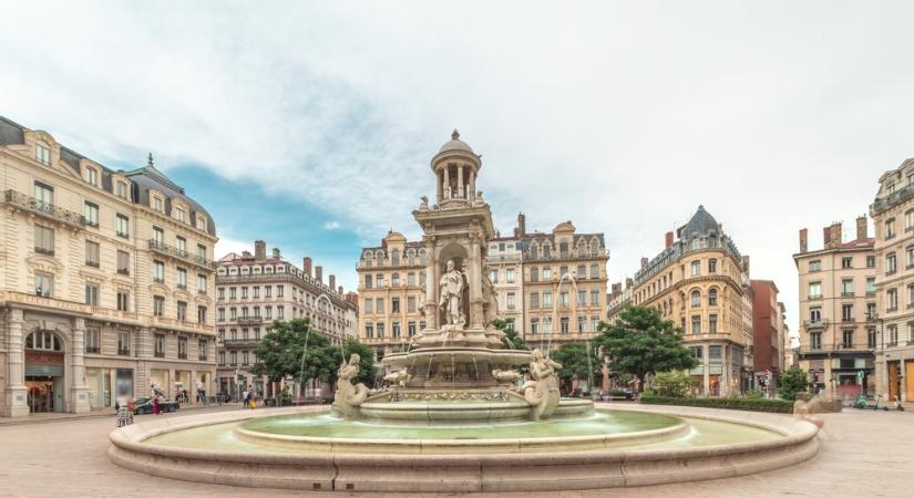 Szexvideó és börtönbe vonuló polgármester írhatja át a választási kampányt