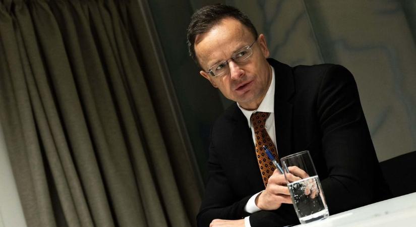Szijjártó Péter: az utóbbi évek brüsszeli döntései mind tovább mélyítették a háborús veszélyt