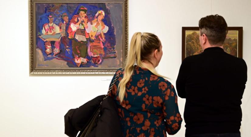 Kárpátaljai művészek jótékonysági tárlata nyílt meg a Pesti Vigadóban