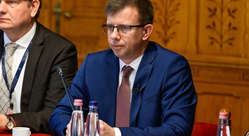 Bóka János: Nem lehet érdemben tárgyalni az új költségvetési kerettervről
