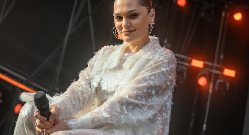 Jessie J drámai vallomást tett az egészségéről – nemcsak a rákkal kellett megküzdenie