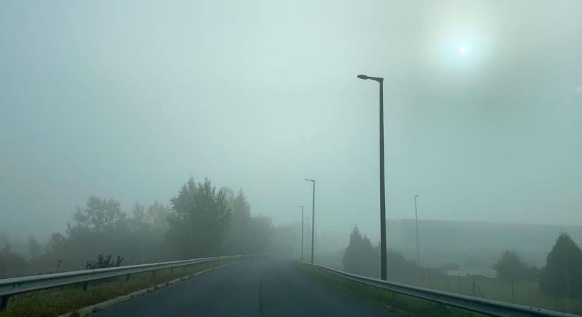 Csak óvatosan! Kedd reggel az utak is csúszhatnak