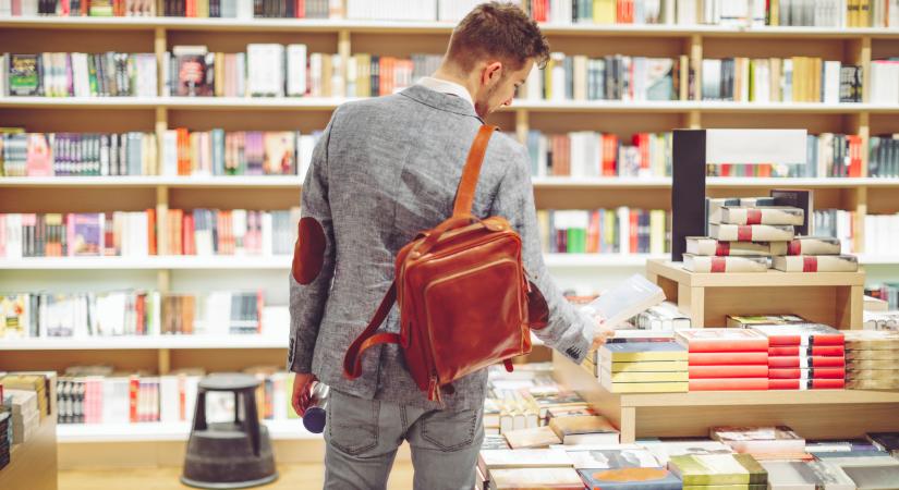 Ajándékot vennél férfi ismerősödnek 15 ezer forint alatt? Mondunk 51 tuti tippet