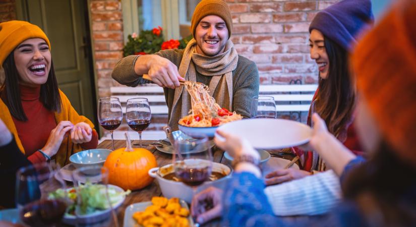 Nem mindegy, mikor vacsorázol télen – Ez az időpont jobb emésztést, nyugodtabb alvást és több energiát eredményez