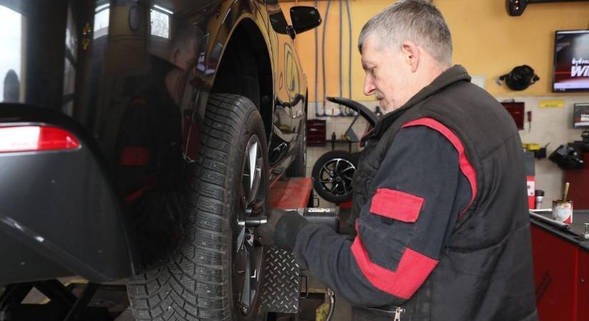 Téli felkészülés autósoknak: életet menthet, ha most lép