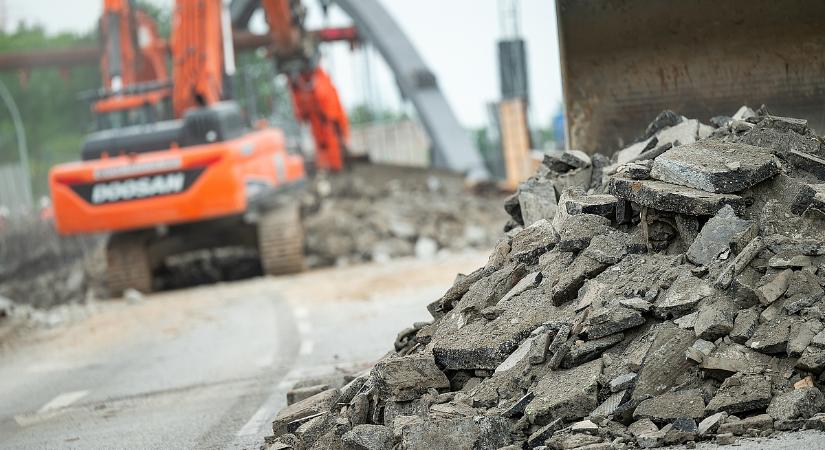 Ha nem lenne autópálya, akkor nagy bajban lenne az építőipar. Persze így is
