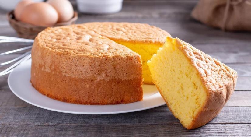 Ezt az egyszerű piskótát lehetetlen elrontani: kanállal készül, és mindig magas lesz!