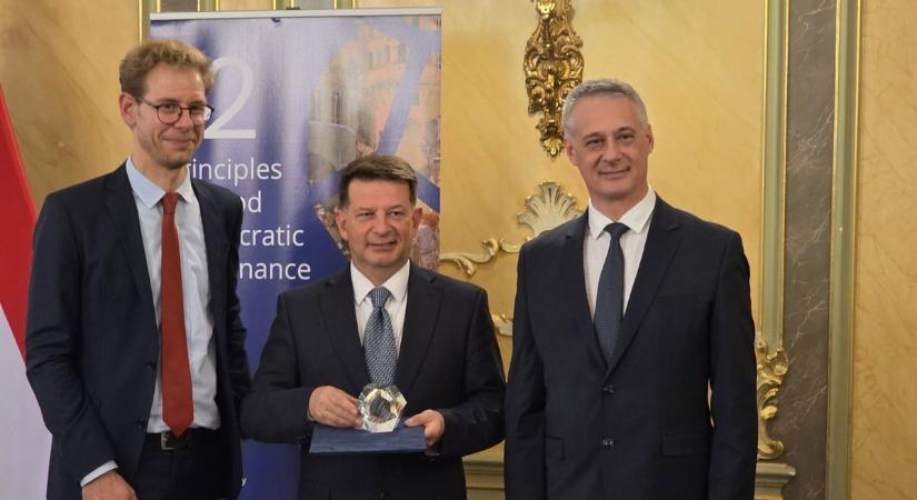 A jó kormányzás európai mintája lett Alsóörs