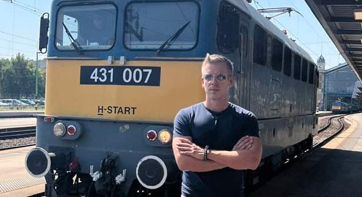 A 21 Kutatóközpont szerint csökkent a különbség a Tisza Párt és a Fidesz között