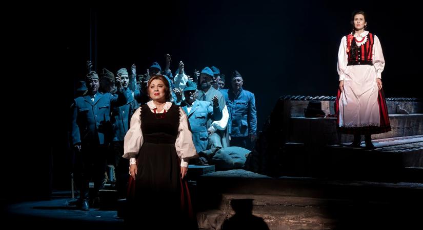 Csoda a színpadon: Lázin Beatrix betegen is ragyogott a Székely fonóban