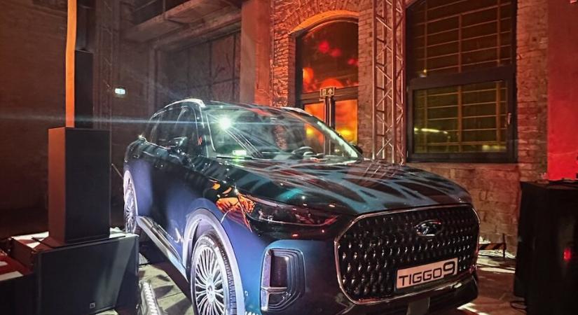 A családi lakosztály négy keréken – íme a Chery TIGGO9, ahogy a bemutatón láttuk