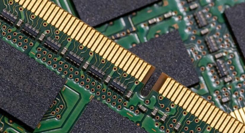 Ha a koreaiakon múlik, még évekig ingünk-gatyánk rámehet a memóriákra