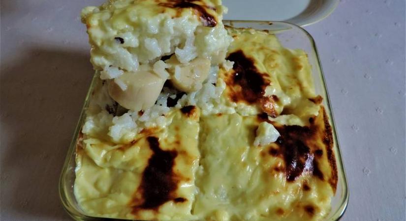 Tejszínes szószban sült rizses csirke japán recept alapján: krémes és jól eltelít