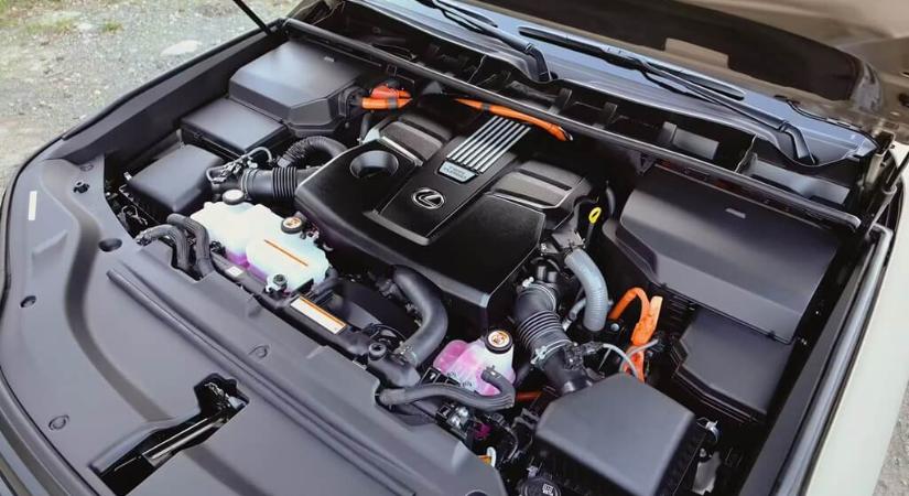 A világ egyik legjobb hajtáslánca dolgozik a legerősebb Lexus hibridben