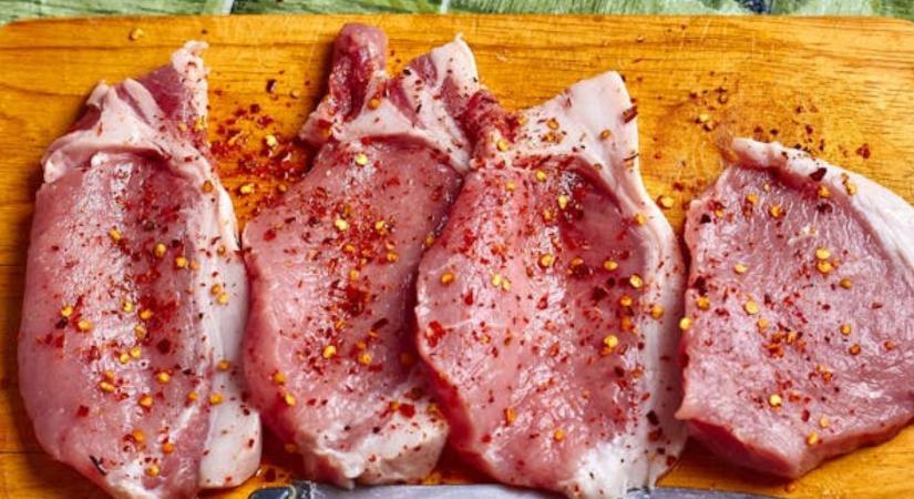 Rekordmagasságban Ukrajna sertéshús- és szalonnaimportja 2025-ben