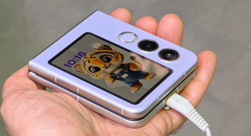 Akciófigyelő: A One listázta be a legolcsóbb hajlítható telefont