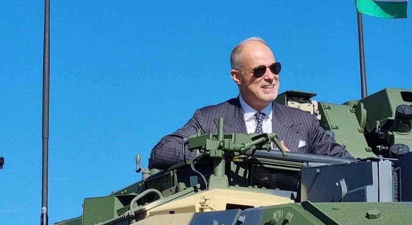 Brüsszel fizet, a 4iG viheti a magyar haderőfejlesztés uniós forrásait