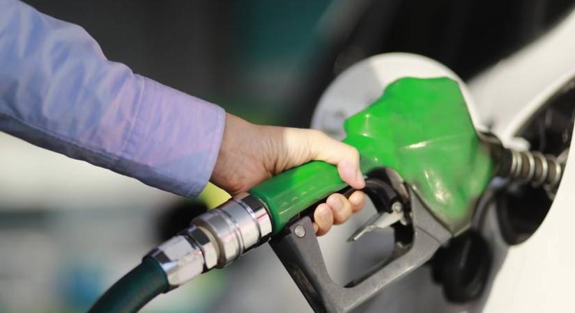 Szerdán így változik a benzin ára: a gázolajról is megszólaltak a szakértők