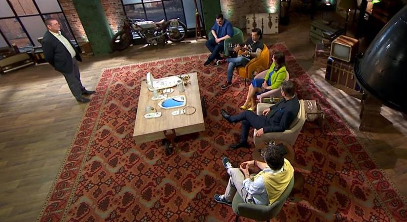 Kincsvadászok: Piszoár vagy mosdó szett? A jákfai kőműves fürdőszobai szettje megosztotta a szakértőket