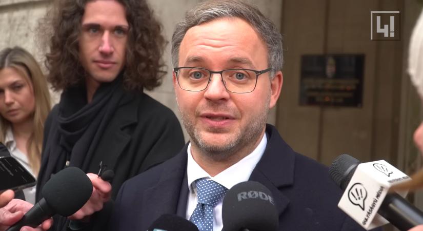 Orbán Balázs szerint nem kellene lemondania a tiszás jelöltsége miatt a Fidesz célkeresztjébe került Gajdos Lászlónak