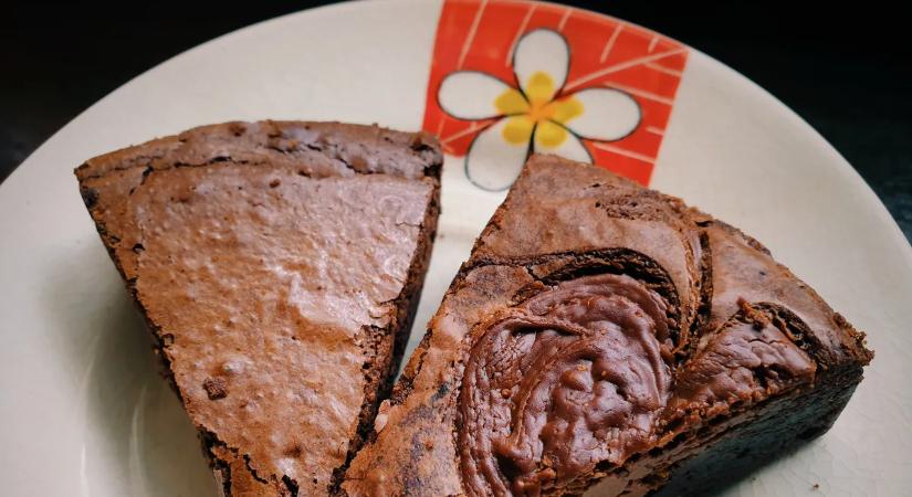 Isteni karácsonyi sütemény csak 2 hozzávalóból