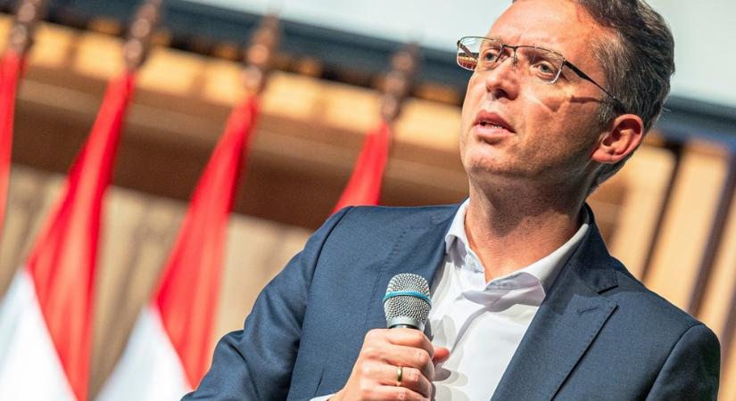 Hankó Balázs Sáváron: "Brüsszel és csatlósai, a Tisza Párt és a Demokratikus Koalíció hazánkat, a magyar családokat bele akarják rángatni a háborúba"