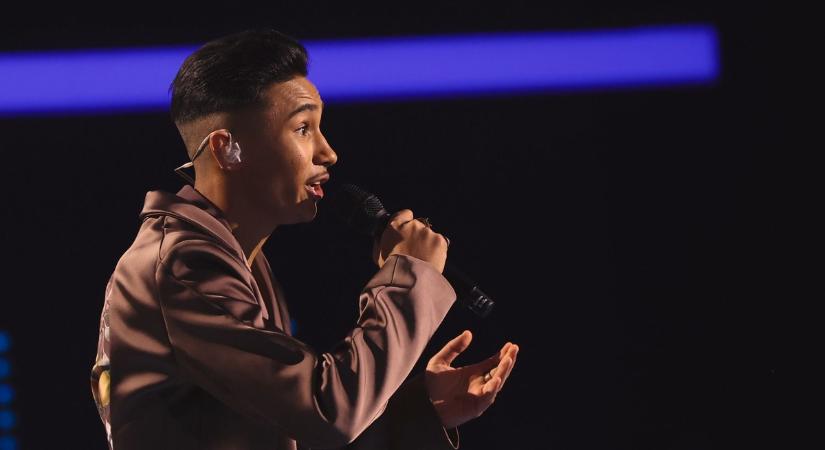 Íme a Megasztár stílusikonja: Ádám Attila legemlékezetesebb szettjei – Galéria